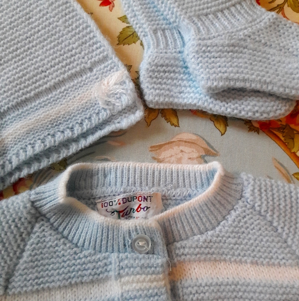 VTG BABY BOY KNITTED SWEATER SET, HAT AND BOOTIES!